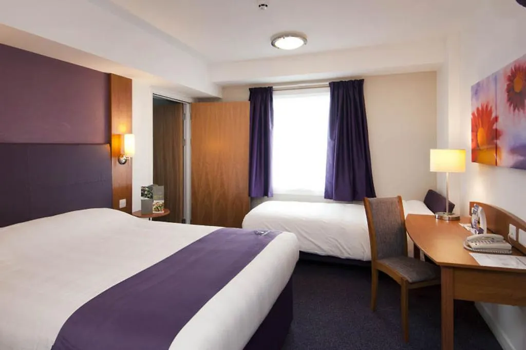 Premier Inn Birmingham South - Hall Green