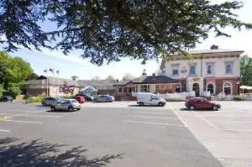 Premier Inn Birmingham South - Hall Green Hotel